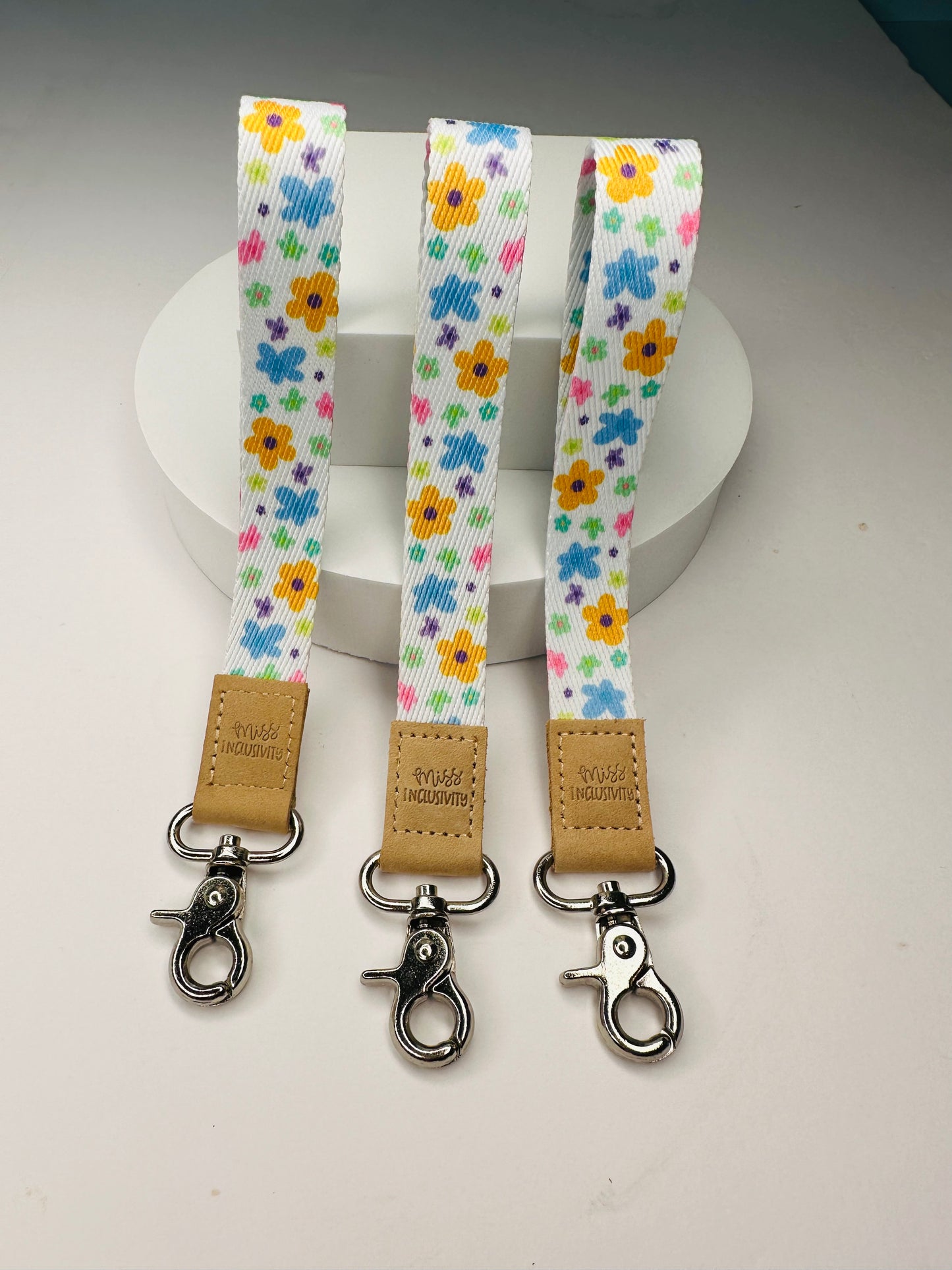 Retro Floral Mini Lanyard
